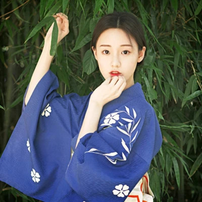 精选真人女生头像图片