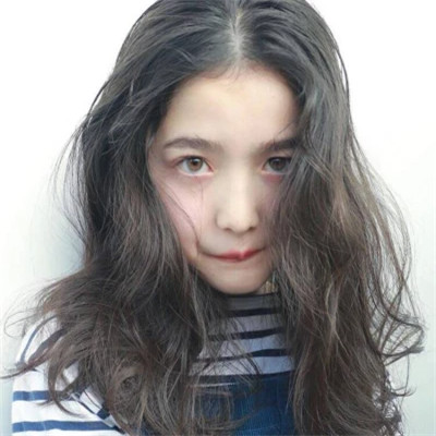 精选真人女生头像图片