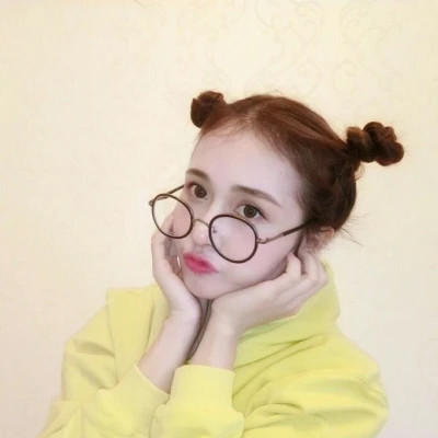 精选真人女生头像图片