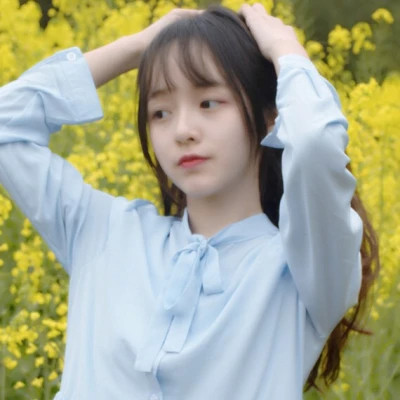 精选真人女生头像图片