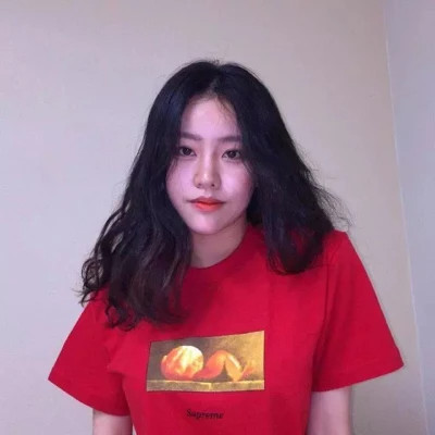 精选真人女生头像图片