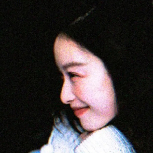 超有故事感的女生头像图片