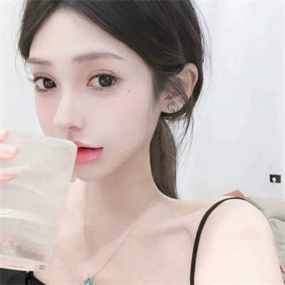 2025最新女生头像精选