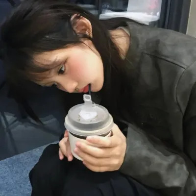 超温柔甜美女生头像图片