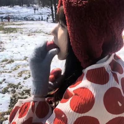 超温柔甜美女生头像图片