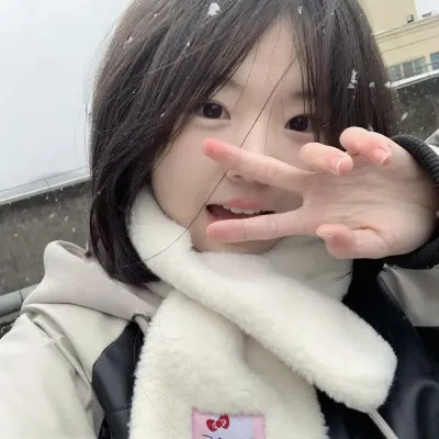 超温柔甜美女生头像图片