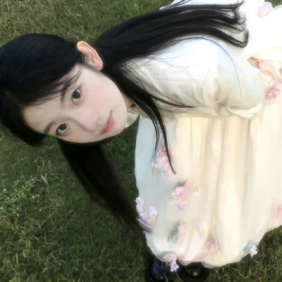超温柔甜美女生头像图片