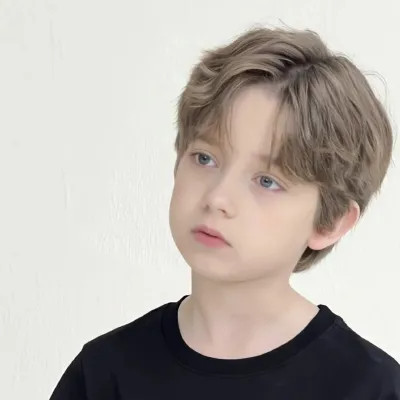 温馨可爱小萌娃情侣头像图片