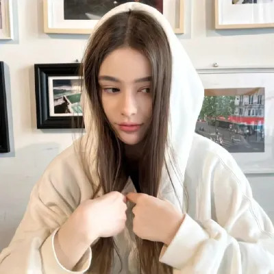 2025超美真人女生头像图片