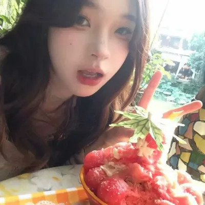2025超美真人女生头像图片