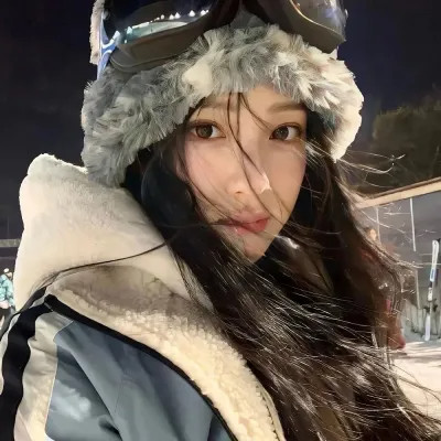 2025超美真人女生头像图片