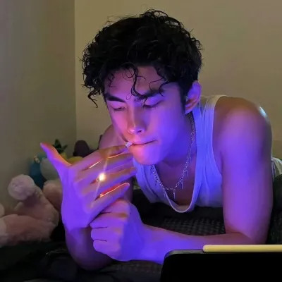 2025最新男生头像
