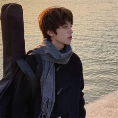 2025年男生头像潮流图片