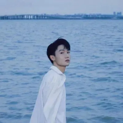 2025年男生头像潮流图片