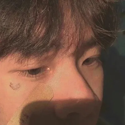 2025年男生头像潮流图片
