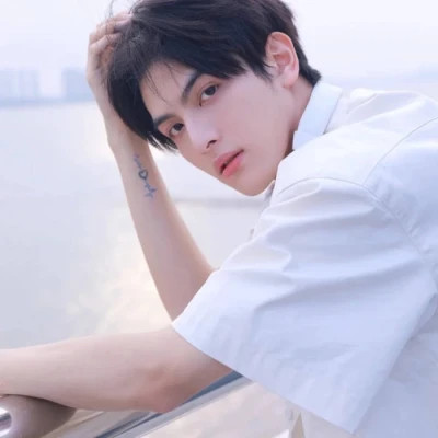 2025热门男头图片