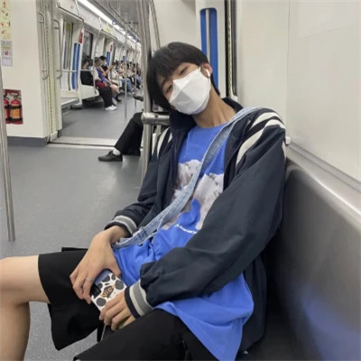 2025热门男头图片