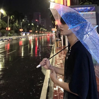 2025最受欢迎男生头像