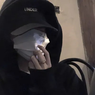 2025最受欢迎男生头像
