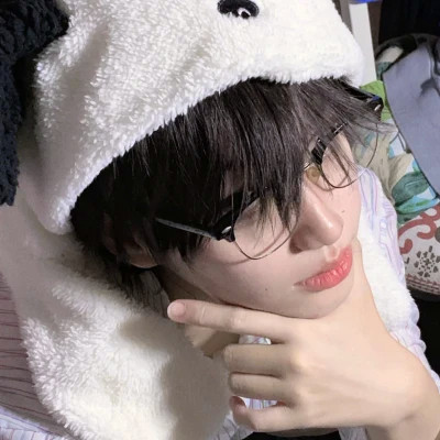 独特优质男生头像