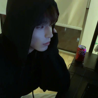 独特优质男生头像