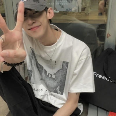 独特男生头像推荐