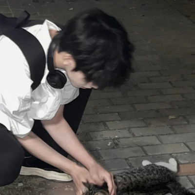 独特男生头像推荐