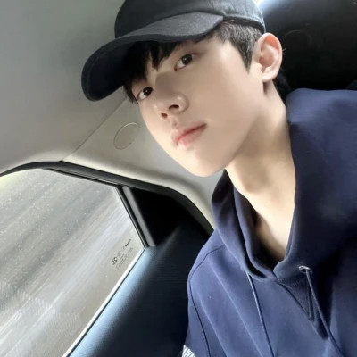 独特男生头像推荐