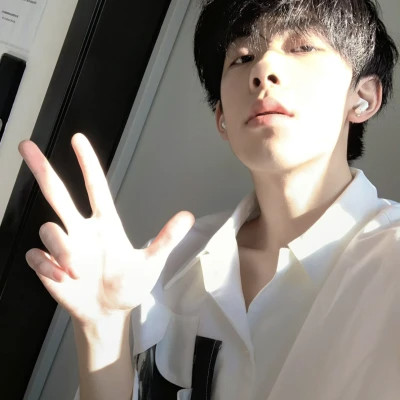 独特男生头像推荐