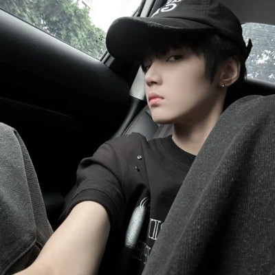 独特男生头像推荐