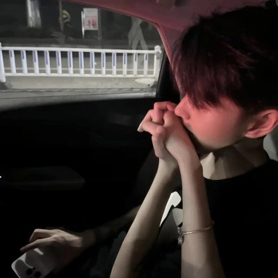 独特男生头像推荐