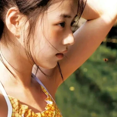 精选氛围感女生头像