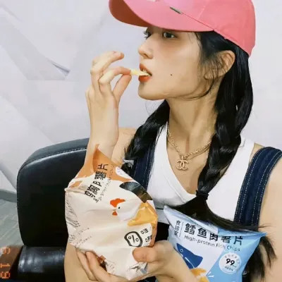 精选氛围感女生头像