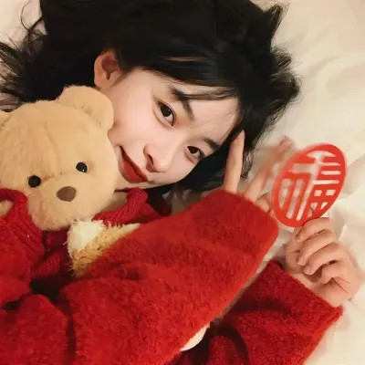 女生必备红色系列氛围感头像