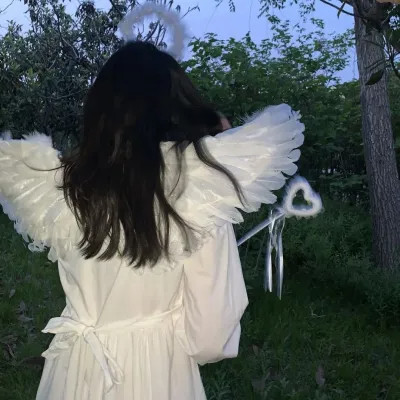氛围感拉满的女生头像