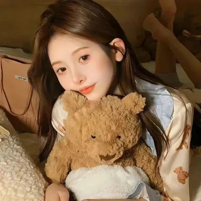 氛围感拉满的女生头像