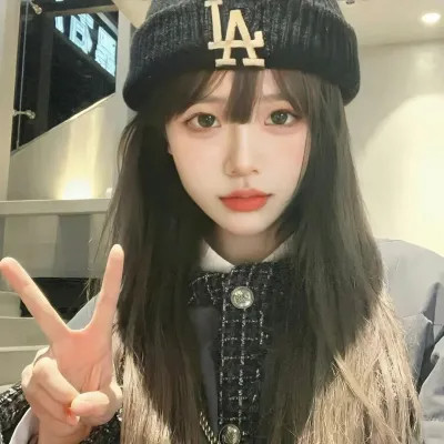 氛围感拉满的女生头像