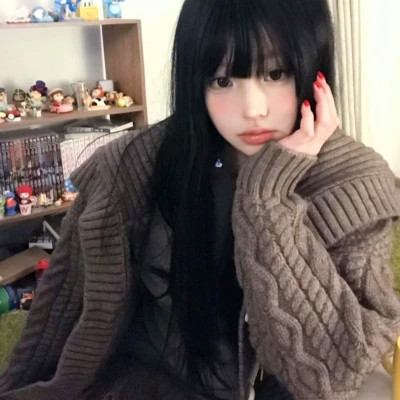 2025年最新头像女生