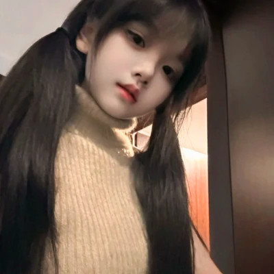 2025年最新头像女生