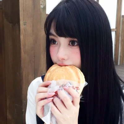 2025年最新头像女生