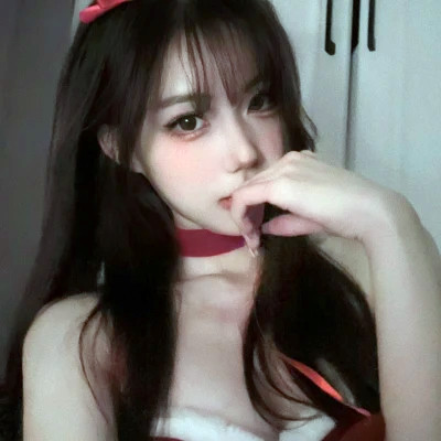 2025年最新头像女生
