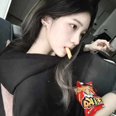2025女生头像新潮流