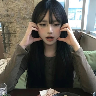 一人两张女生微信闺蜜头像
