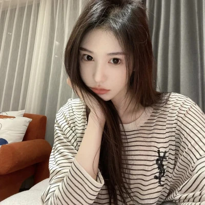 一人两张女生微信闺蜜头像