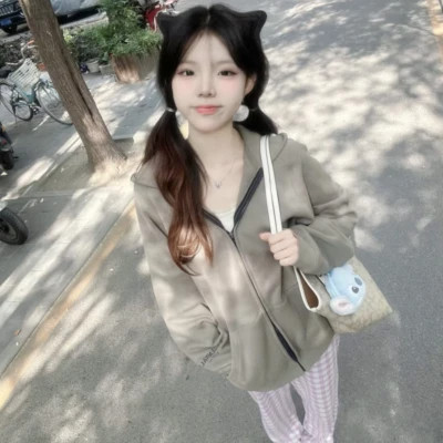 一人两张女生微信闺蜜头像