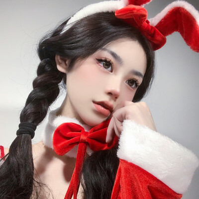 2025红色本命年女生头像