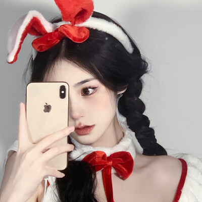 2025红色本命年女生头像