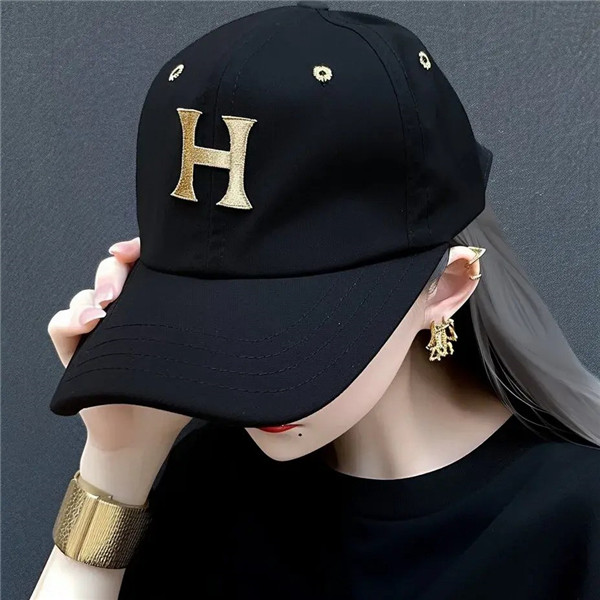 暗黑系不露脸头像女