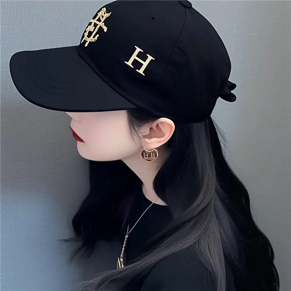 暗黑系不露脸头像女