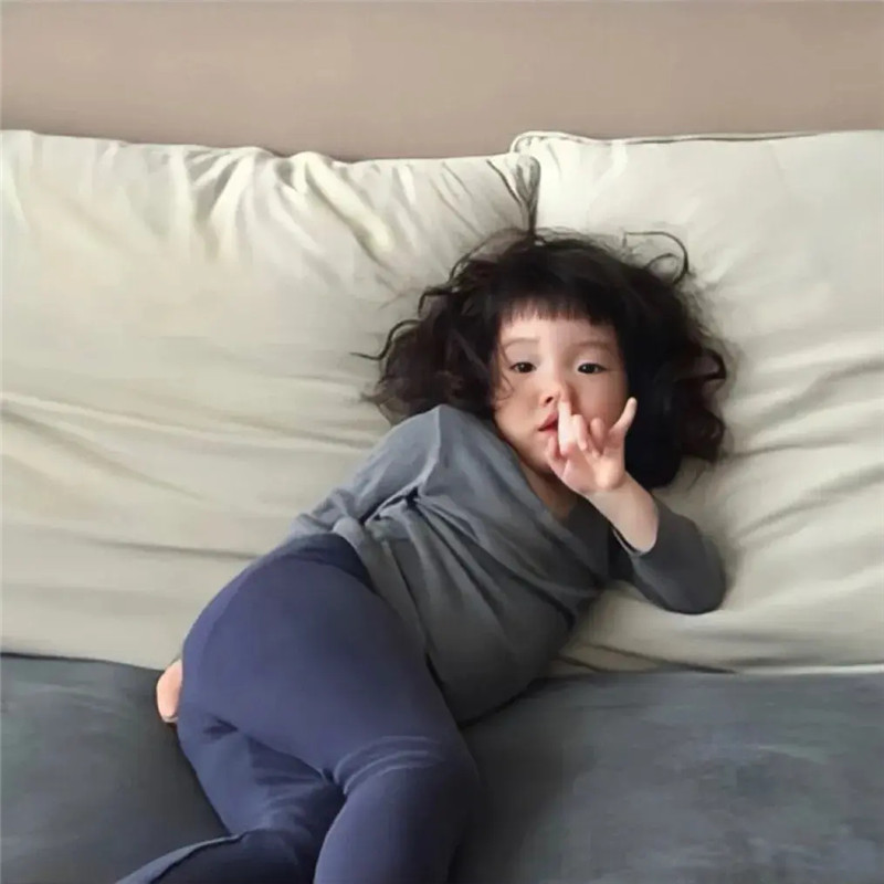 可爱到爆炸的女生头像图片